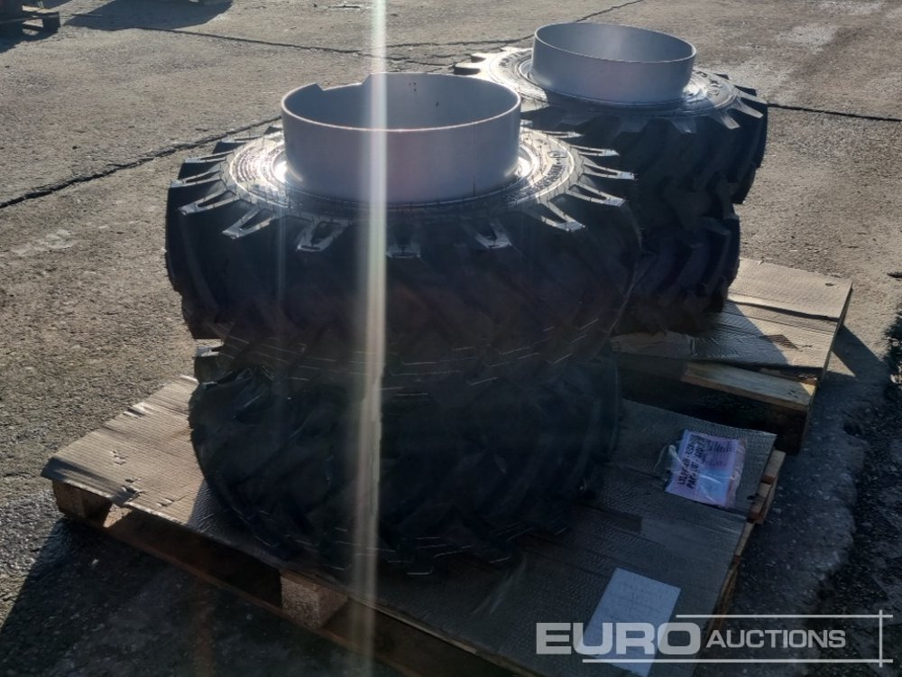 Unused Mitas 10.0/75-15.3 Tyre & Rim (2 of), BKT 10.0/75-15.3 Tyre & Rim (2 of) - 轮胎:图2 Unused Mitas 10.0/75-15.3 Tyre & Rim (2 of), BKT 10.0/75-15.3 Tyre & Rim (2 of) - 轮胎:图2