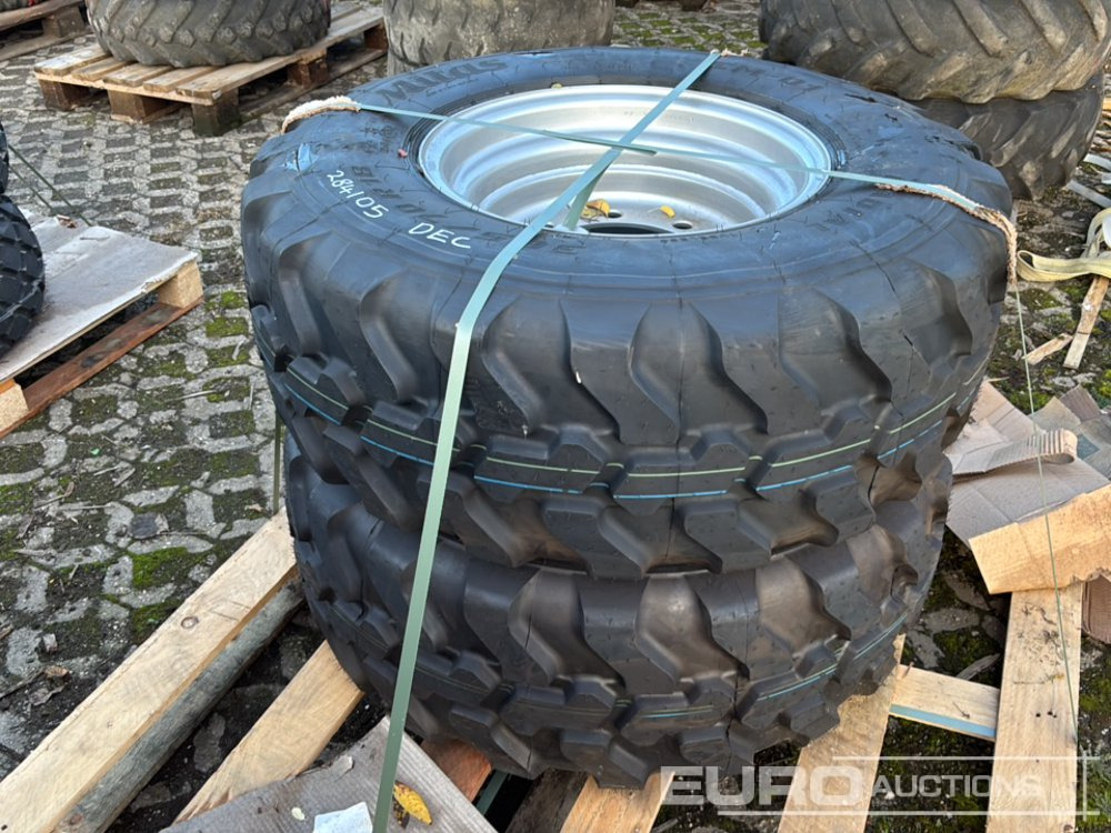 Unused Mitas 365/70R18 Tyre & Rim (2 of) - 轮胎:图2 Unused Mitas 365/70R18 Tyre & Rim (2 of) - 轮胎:图2