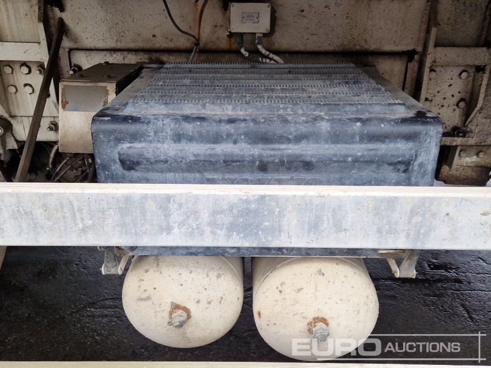 混凝土搅拌车 Volvo 290:图32 混凝土搅拌车 Volvo 290:图32