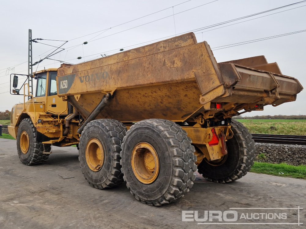 Volvo A25D - 铰接式自卸车:图3 Volvo A25D - 铰接式自卸车:图3