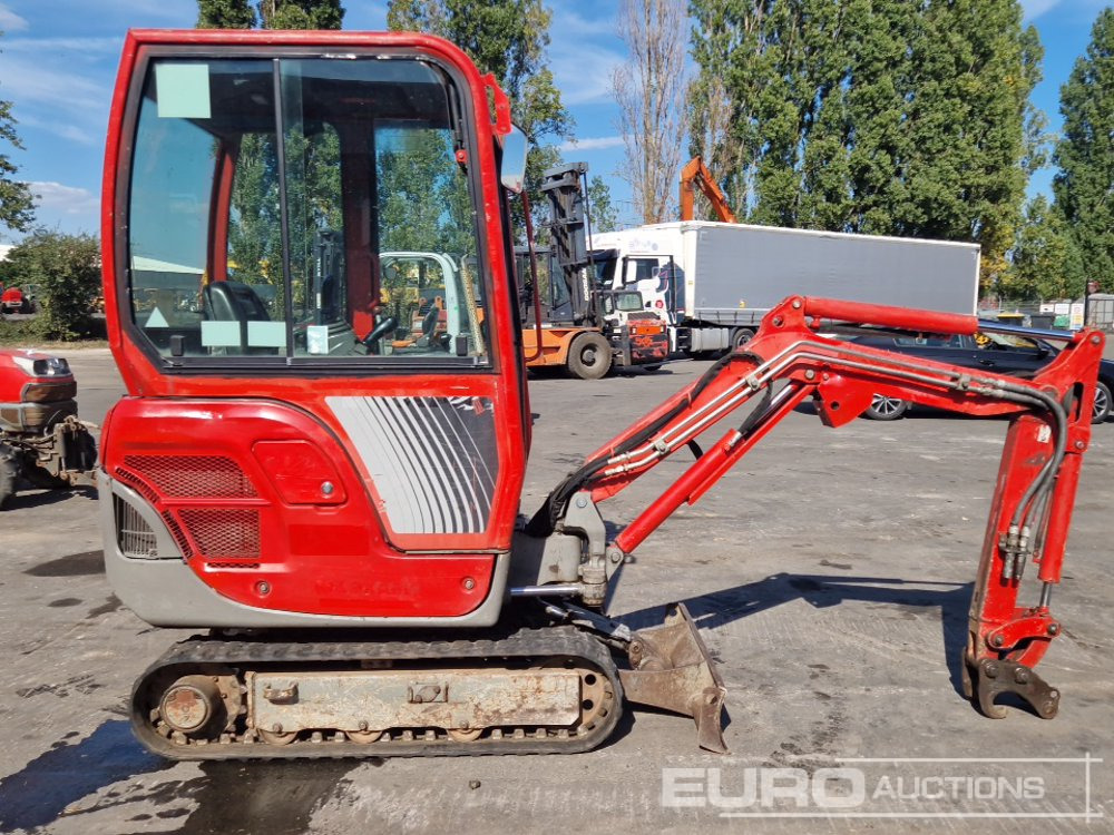 Yanmar SV15 - 小型挖掘机:图5 Yanmar SV15 - 小型挖掘机:图5