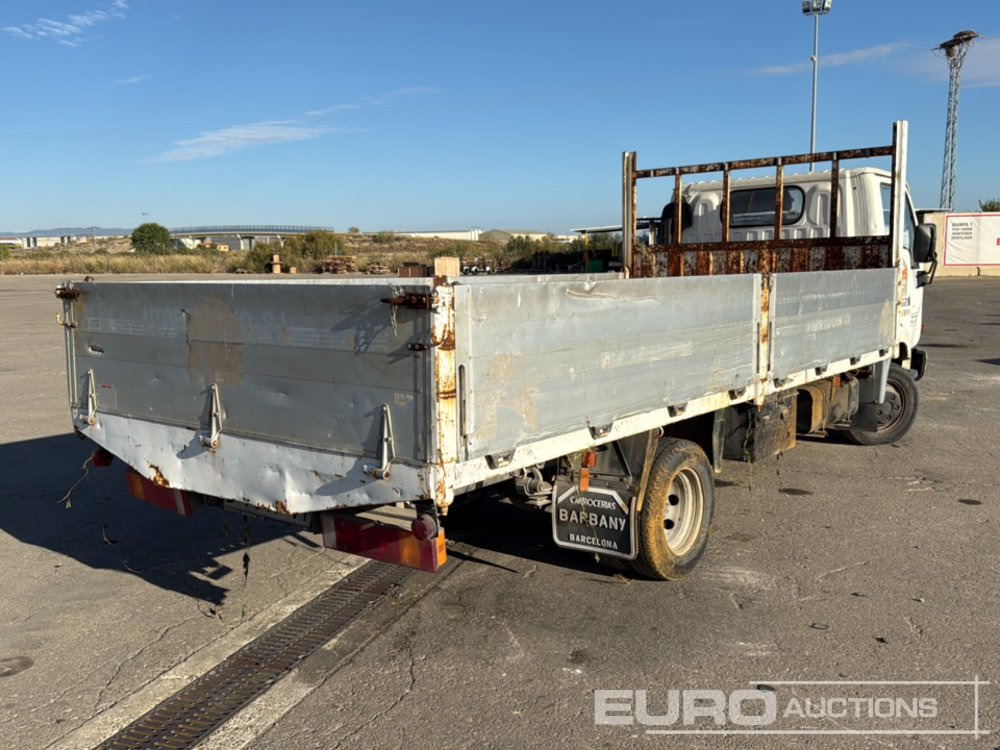 1999 Nissan Cabstar - 栏板式/ 平板卡车:图5 1999 Nissan Cabstar - 栏板式/ 平板卡车:图5