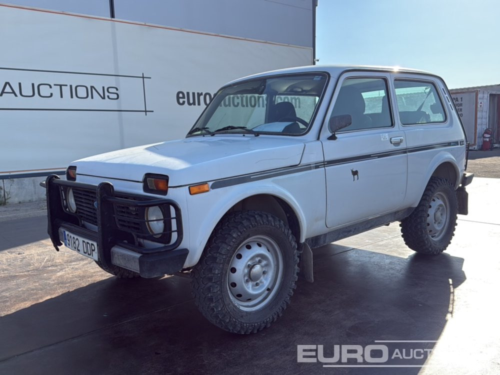 2004 Lada VAZ 214 - 越野车:图1 2004 Lada VAZ 214 - 越野车:图1