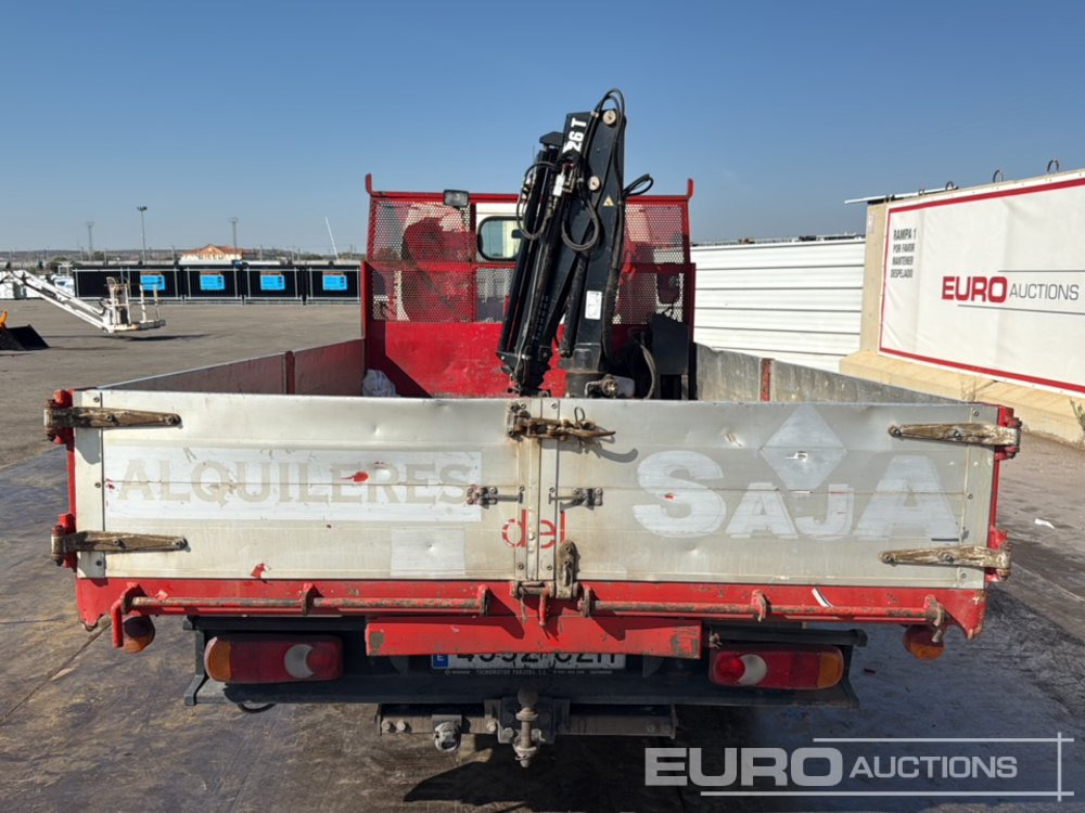 2004 Nissan Cabstar - 栏板式/ 平板卡车:图4 2004 Nissan Cabstar - 栏板式/ 平板卡车:图4