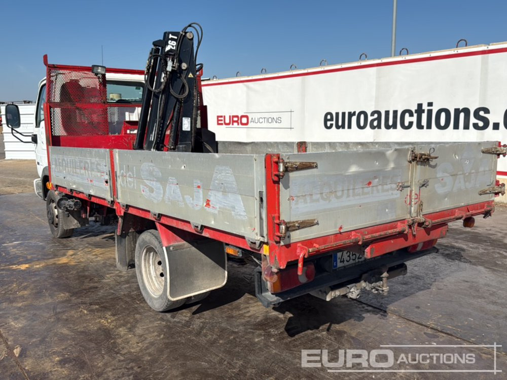 2004 Nissan Cabstar - 栏板式/ 平板卡车:图3 2004 Nissan Cabstar - 栏板式/ 平板卡车:图3