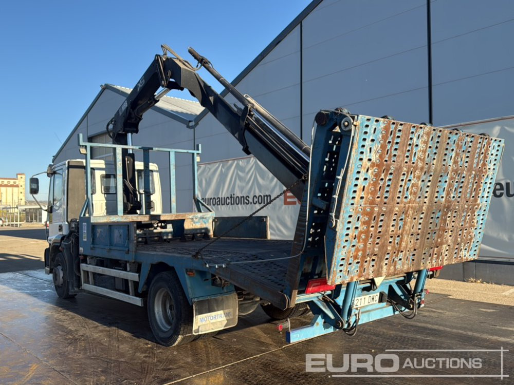 2006 Iveco ML160E24 - 栏板式/ 平板卡车:图3 2006 Iveco ML160E24 - 栏板式/ 平板卡车:图3