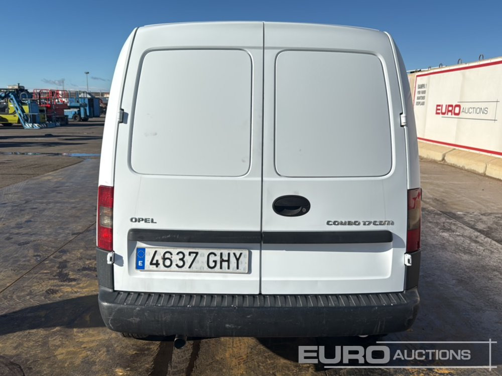 2008 Opel Combo - 小型货车:图4 2008 Opel Combo - 小型货车:图4