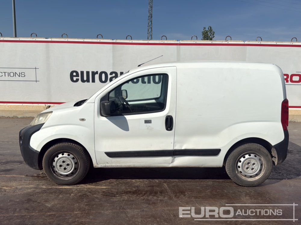 2012 Fiat Fiorino - 紧凑型面包车:图2 2012 Fiat Fiorino - 紧凑型面包车:图2