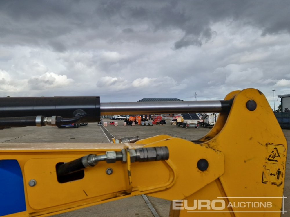 小型挖掘机 2020 JCB 16C-1:图39 小型挖掘机 2020 JCB 16C-1:图39