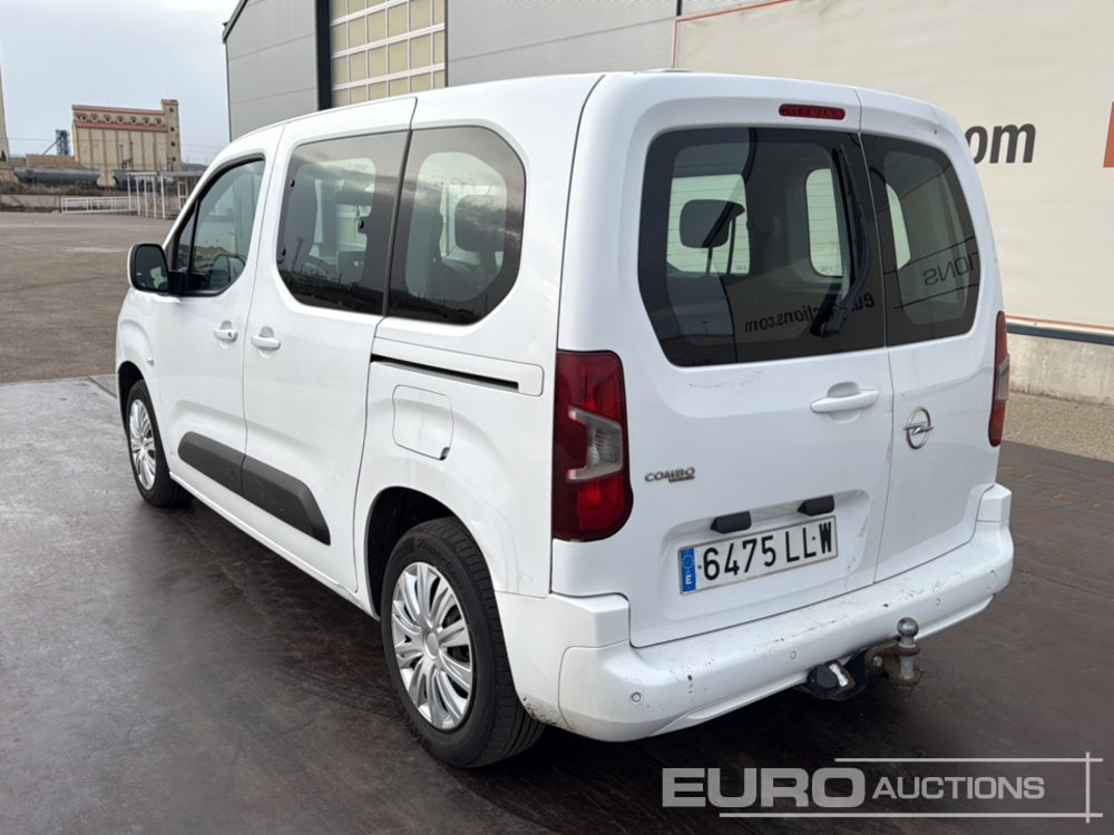2020 Opel COMBO LIFE - 小型货车:图3 2020 Opel COMBO LIFE - 小型货车:图3