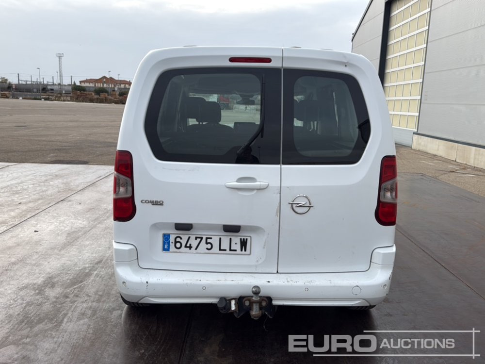 2020 Opel COMBO LIFE - 小型货车:图4 2020 Opel COMBO LIFE - 小型货车:图4