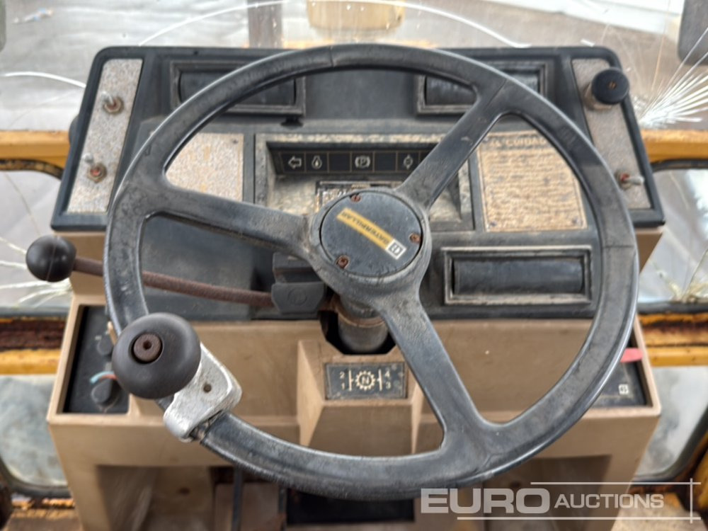 反铲装载机 CAT 428：图26