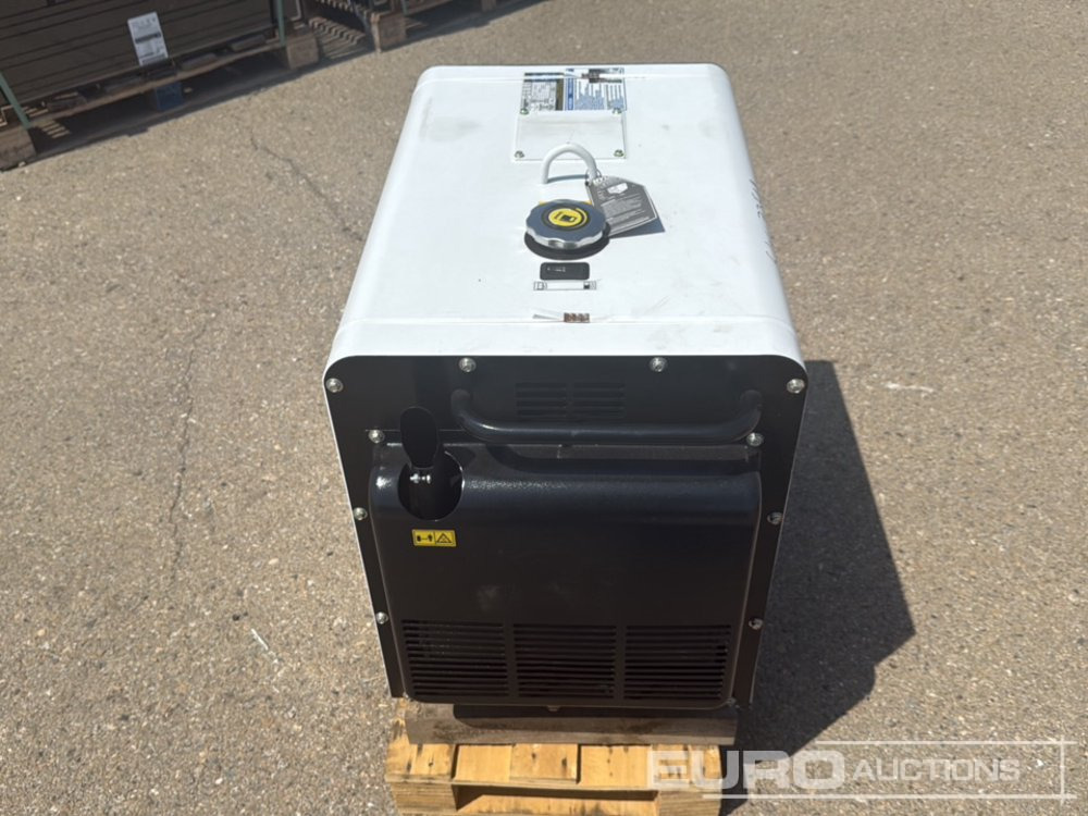 Hyundai DHY8500SE-T - 发电机组:图5 Hyundai DHY8500SE-T - 发电机组:图5