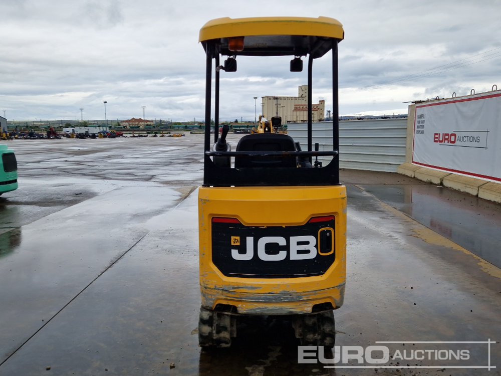 JCB 16C-1 - 小型挖掘机:图4 JCB 16C-1 - 小型挖掘机:图4