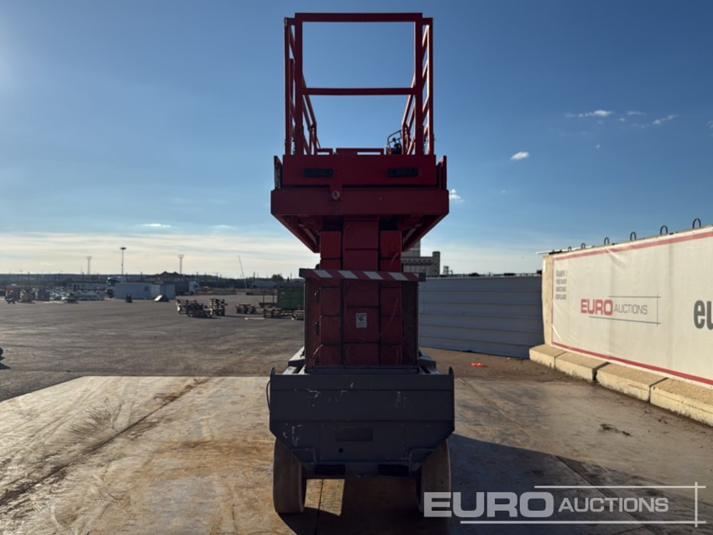 JLG 180-12 - 剪式升降机:图4 JLG 180-12 - 剪式升降机:图4