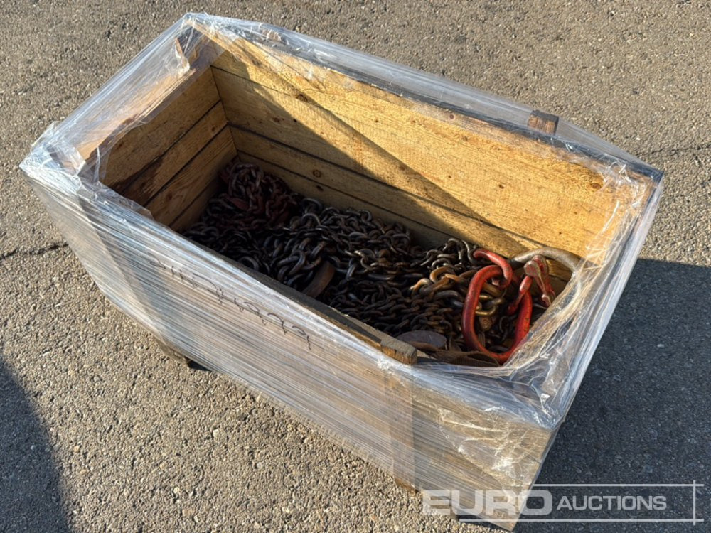 Pallet of Chain Hooks - 建筑设备:图1 Pallet of Chain Hooks - 建筑设备:图1