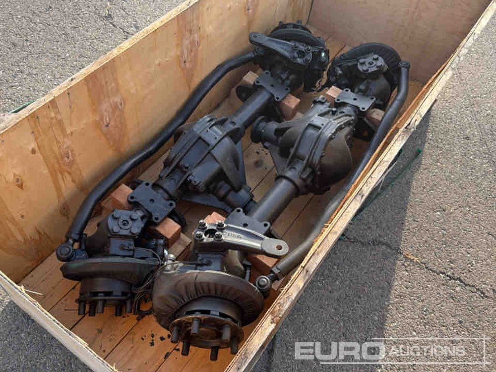 Pallet of Diferentials to Suit Ausa Dumper & Telehader - 建筑设备:图1 Pallet of Diferentials to Suit Ausa Dumper & Telehader - 建筑设备:图1