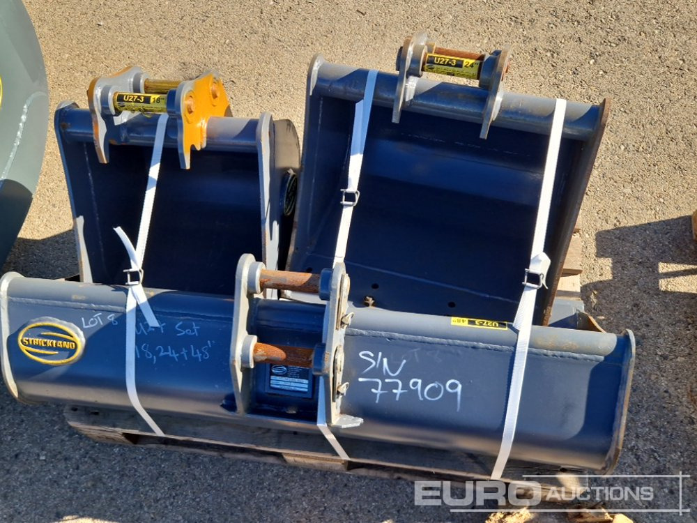 Strickland Set of U27 18" Digging Bucket (S/N 5031006040), U27 24' Digging Bucket (S/N 5025210098BD), U27 348D Cleaning Bucket (S/N 502450674) - 铲斗:图5 Strickland Set of U27 18" Digging Bucket (S/N 5031006040), U27 24' Digging Bucket (S/N 5025210098BD), U27 348D Cleaning Bucket (S/N 502450674) - 铲斗:图5
