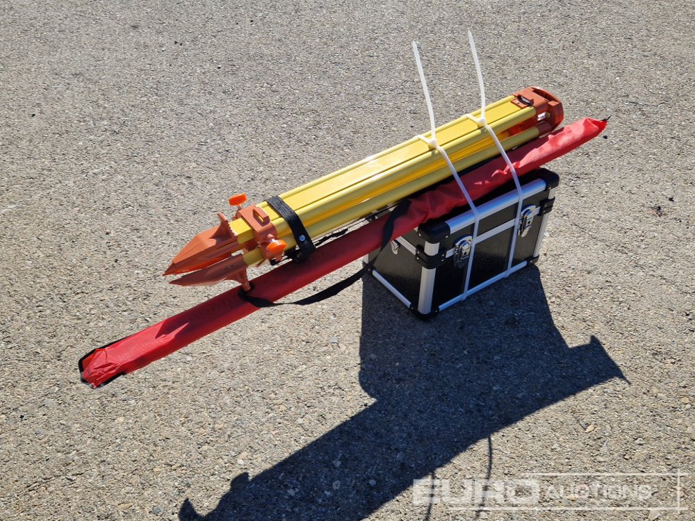 Unused 2025 Captok Self-Leveling Rotary Laser Level With Batteries, Receiver, Tripod, Grade Rod - 车间设备:图2 Unused 2025 Captok Self-Leveling Rotary Laser Level With Batteries, Receiver, Tripod, Grade Rod - 车间设备:图2