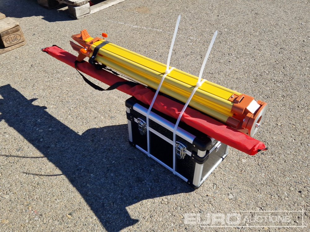 Unused 2025 Captok Self-Leveling Rotary Laser Level With Batteries, Receiver, Tripod, Grade Rod - 车间设备:图3 Unused 2025 Captok Self-Leveling Rotary Laser Level With Batteries, Receiver, Tripod, Grade Rod - 车间设备:图3