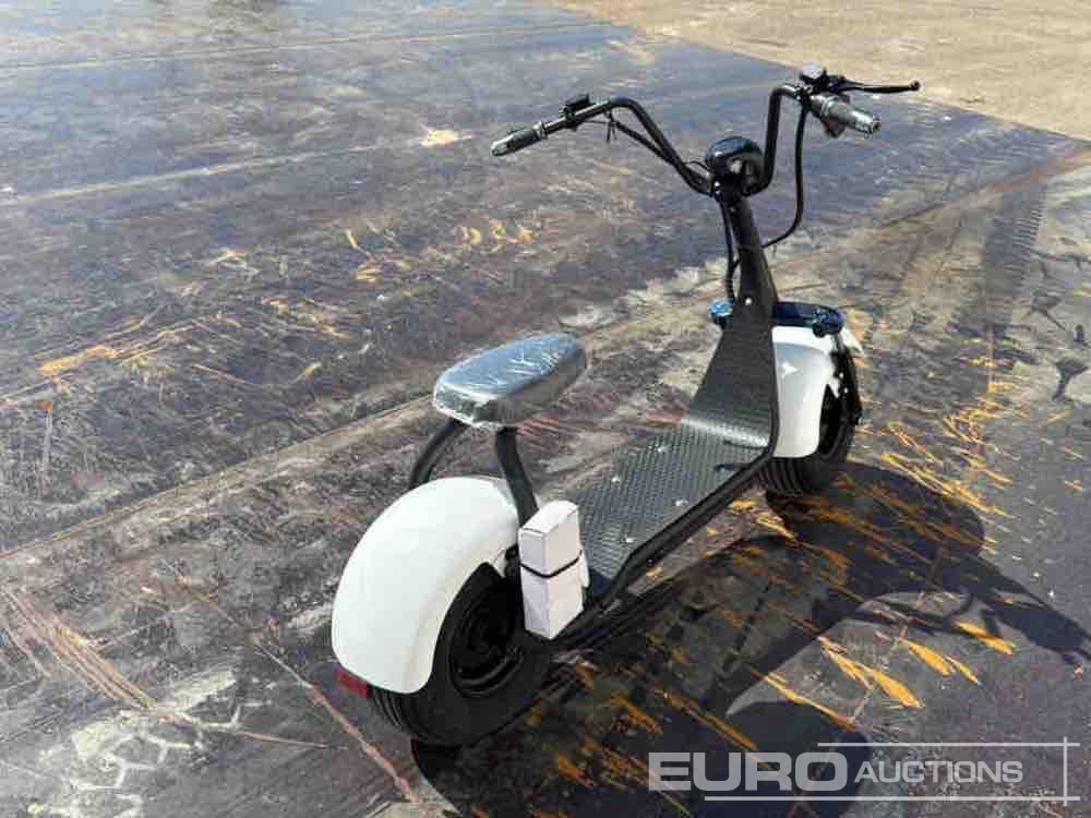 Unused City coco Electric Scooter Max Speed 40km/h, Autonomy 45km / Scooter Eléctrico - 摩托车:图5 Unused City coco Electric Scooter Max Speed 40km/h, Autonomy 45km / Scooter Eléctrico - 摩托车:图5