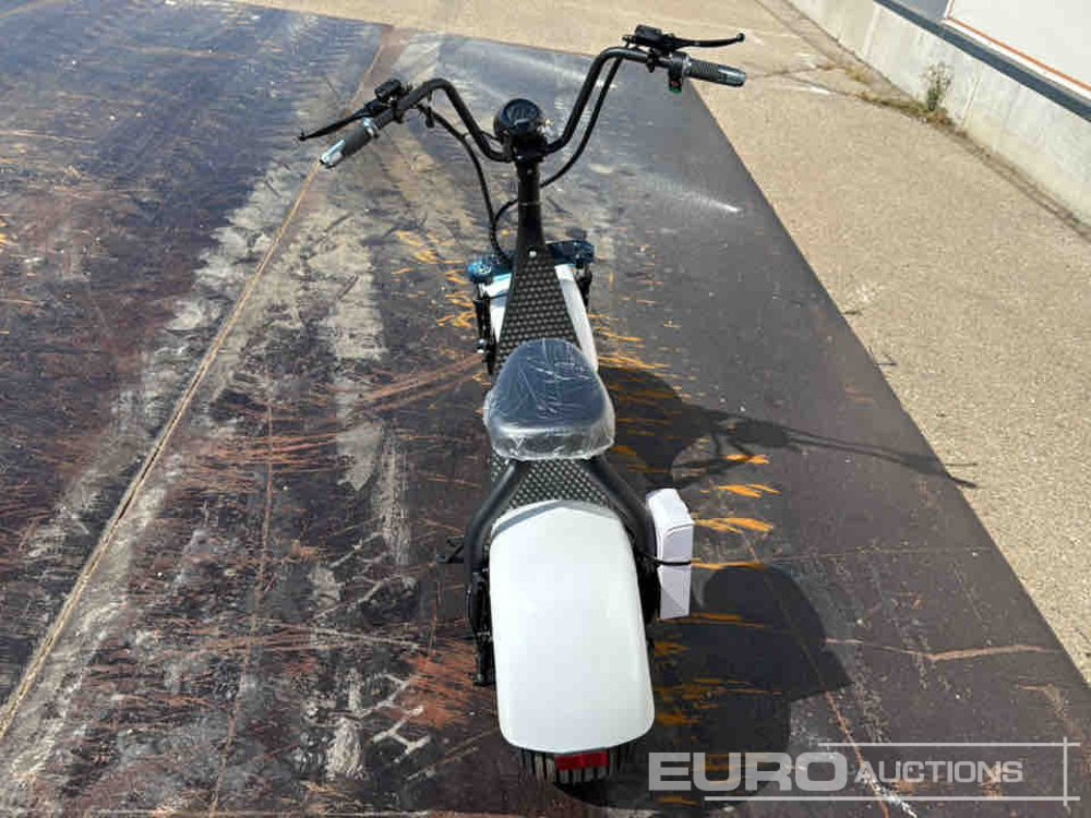 Unused City coco Scooter Max Speed 40km/h, Autonomy 45km / Scooter Eléctrico - 全地形车:图4 Unused City coco Scooter Max Speed 40km/h, Autonomy 45km / Scooter Eléctrico - 全地形车:图4