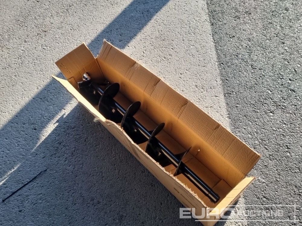 Unused Daewoo 200x1000mm Drill to suit Daewoo DAEA520-B Earth Auger (2 of) / Barrena para ahoyadora - 建筑设备:图1 Unused Daewoo 200x1000mm Drill to suit Daewoo DAEA520-B Earth Auger (2 of) / Barrena para ahoyadora - 建筑设备:图1