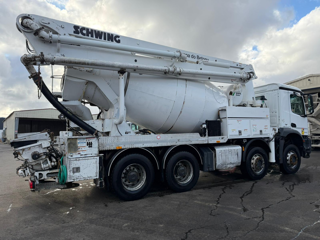 Camion mixo-pompe Mercedes Arocs 3540 EY-194-EP - 混凝土泵车:图5 Camion mixo-pompe Mercedes Arocs 3540 EY-194-EP - 混凝土泵车:图5