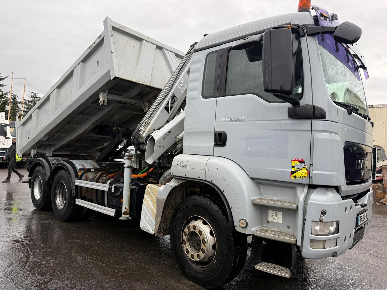 Camion porteur grue bi-benne MAN TGS 26.320 AB-504-HR - 翻斗车, 起重车:图5 Camion porteur grue bi-benne MAN TGS 26.320 AB-504-HR - 翻斗车, 起重车:图5