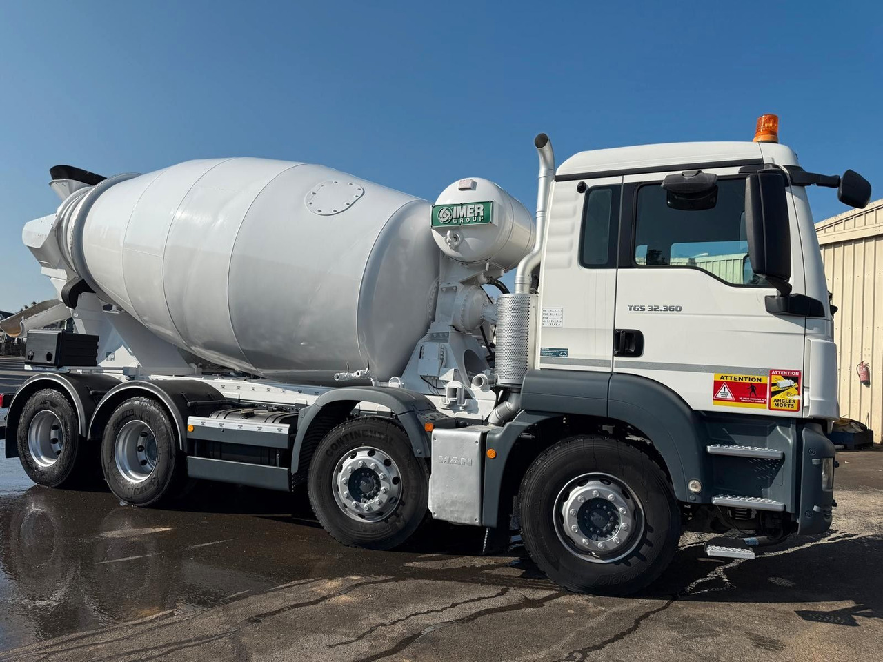MAN TGS 32.360 - 混凝土搅拌车:图2 MAN TGS 32.360 - 混凝土搅拌车:图2