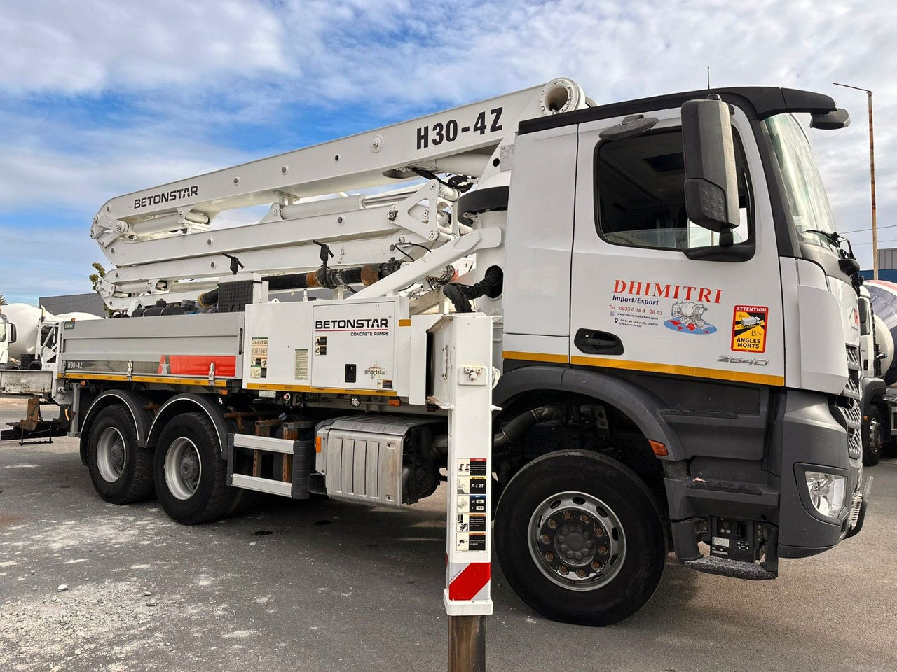 Mercedes-Benz Arocs 2640 - 混凝土泵车:图2 Mercedes-Benz Arocs 2640 - 混凝土泵车:图2