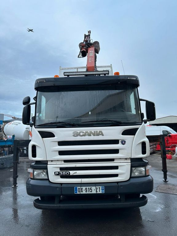 Scania P380 - 翻斗车, 起重车:图3 Scania P380 - 翻斗车, 起重车:图3