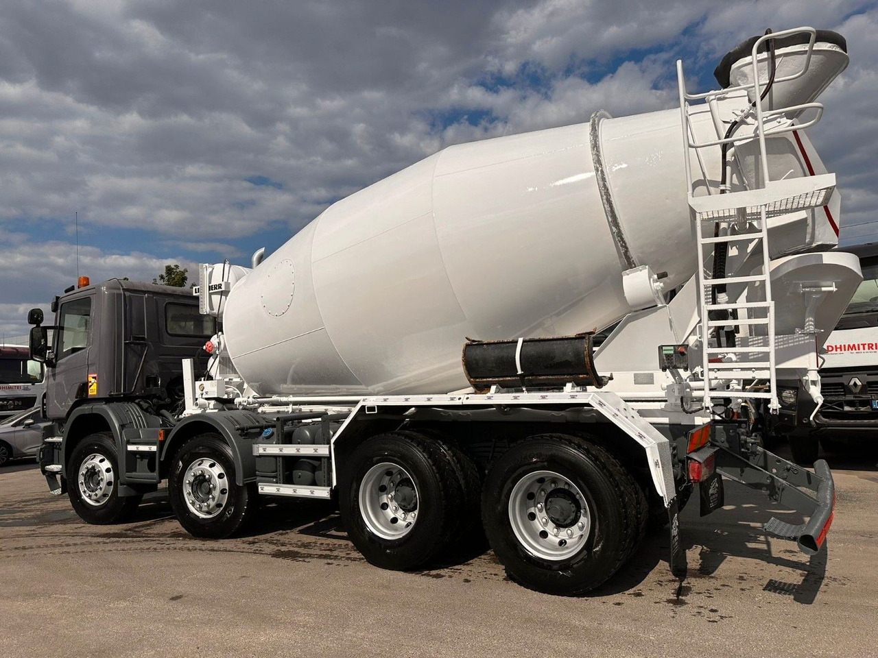 Scania P410 - 混凝土搅拌车:图4 Scania P410 - 混凝土搅拌车:图4