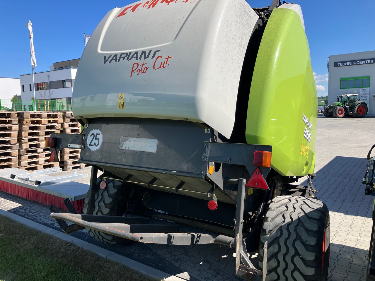 Claas 385 RC - 干草和饲料设备:图2 Claas 385 RC - 干草和饲料设备:图2