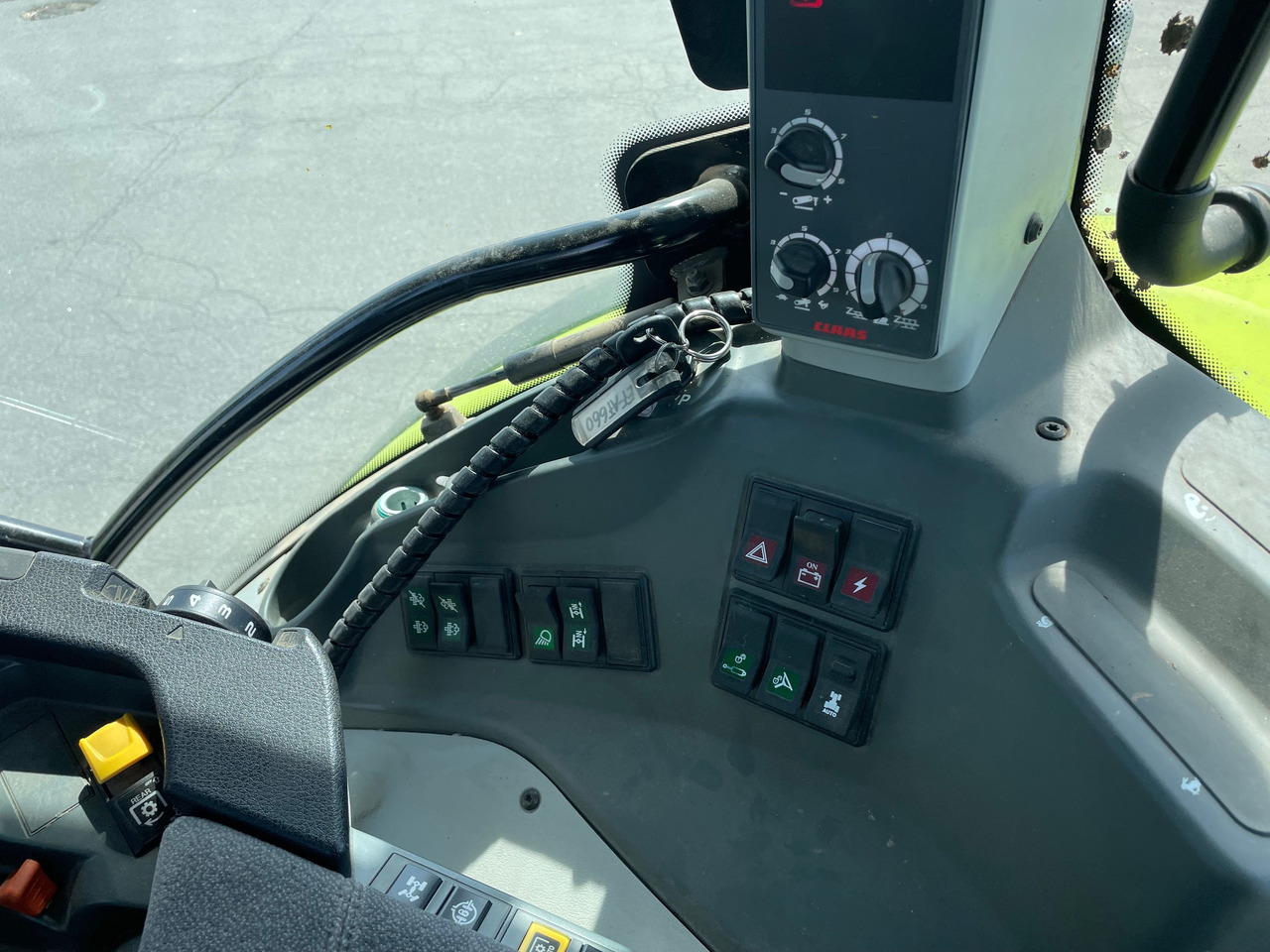Claas Arion 660 C-matic - 拖拉机:图5 Claas Arion 660 C-matic - 拖拉机:图5