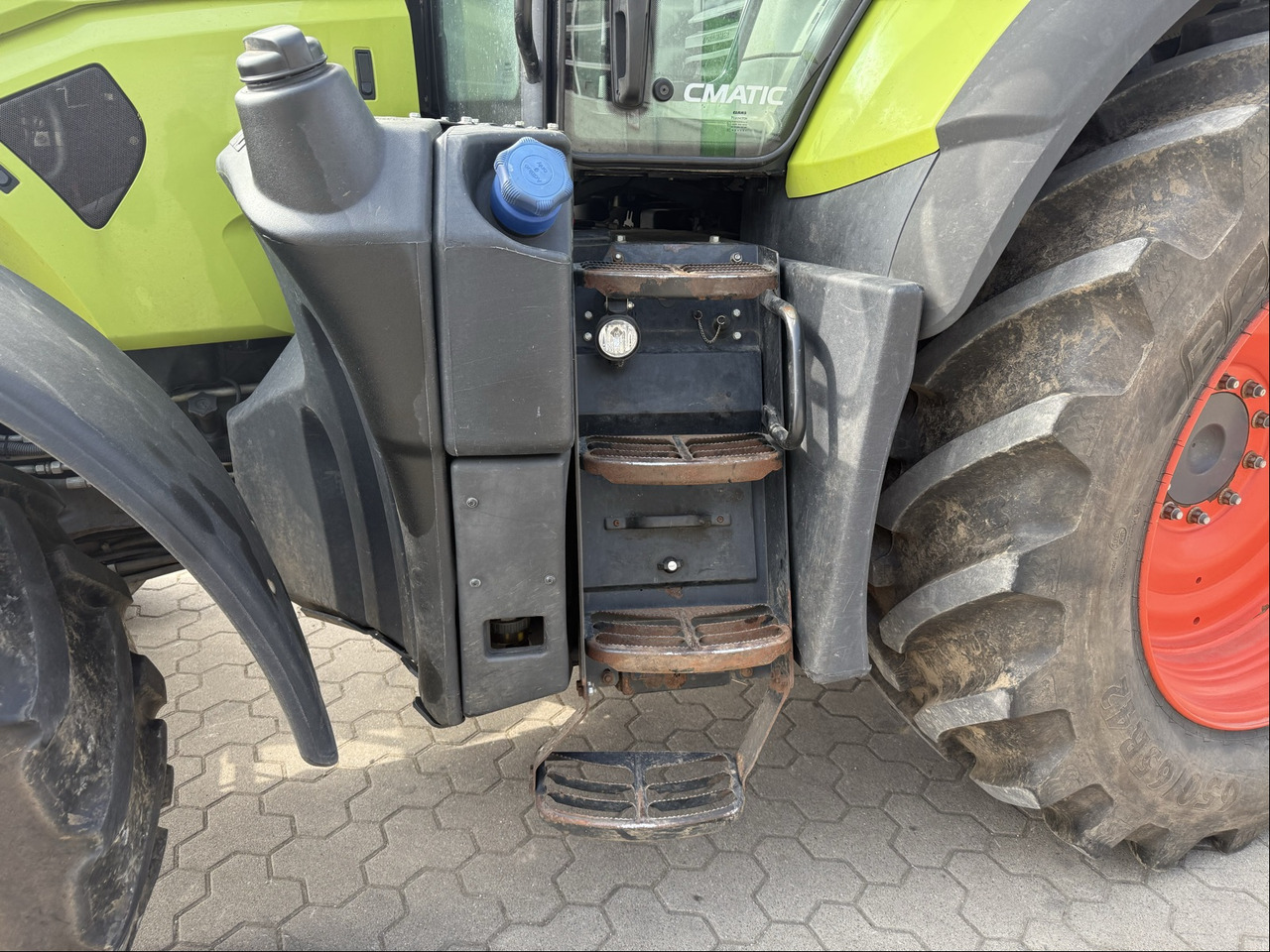 Claas Axion 830 - 拖拉机:图3 Claas Axion 830 - 拖拉机:图3