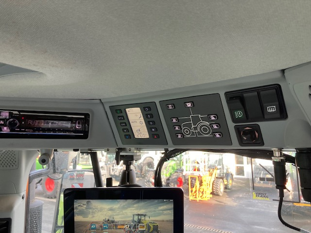 Claas Axion 830 - 拖拉机:图5 Claas Axion 830 - 拖拉机:图5