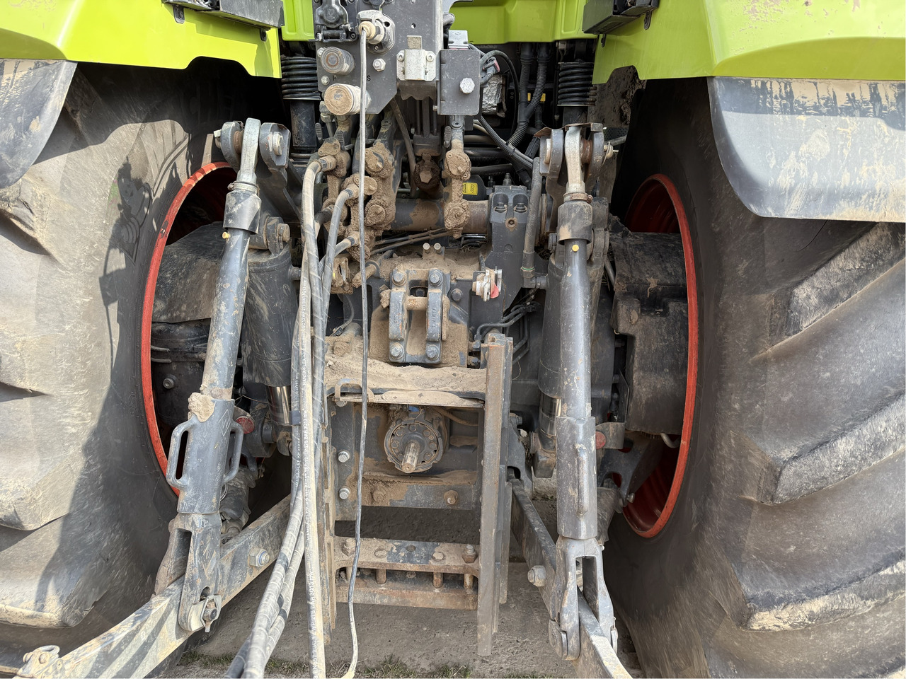 Claas Axion 960 C-Matic CEBIS - 拖拉机:图3 Claas Axion 960 C-Matic CEBIS - 拖拉机:图3