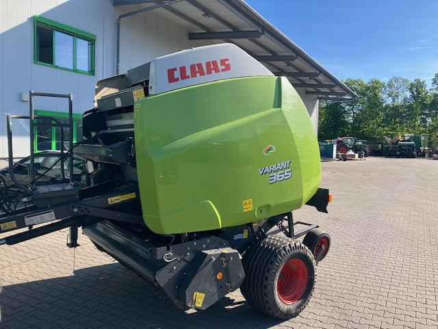 Claas Variant 365 - 干草和饲料设备:图1 Claas Variant 365 - 干草和饲料设备:图1