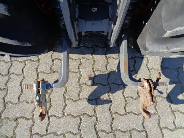 Fendt 207 V Vario Gen3 - 拖拉机:图4 Fendt 207 V Vario Gen3 - 拖拉机:图4