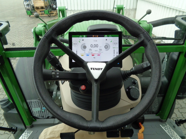 Fendt 211 S Vario Gen3 Power - 拖拉机:图3 Fendt 211 S Vario Gen3 Power - 拖拉机:图3