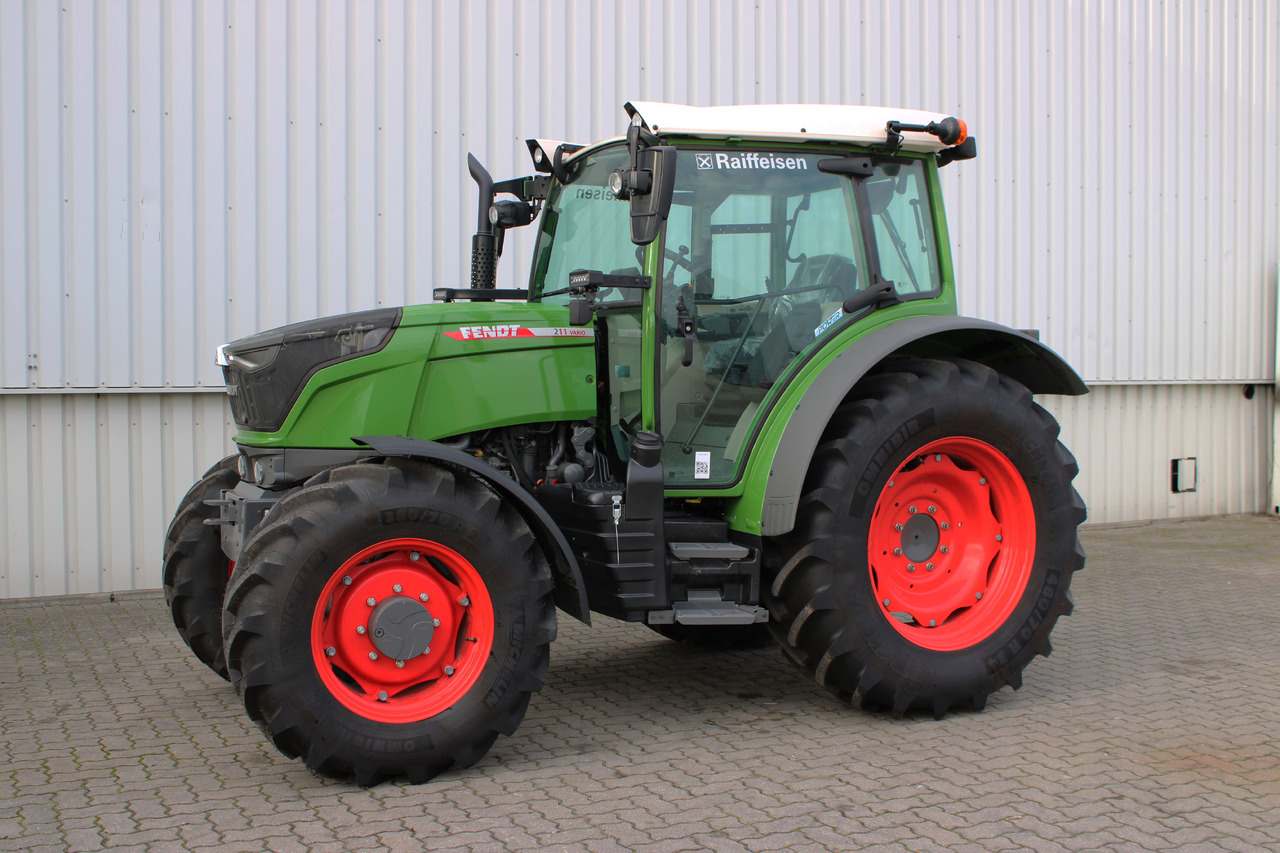Fendt 211S Vario Gen3 Power Sett2 - 拖拉机:图2 Fendt 211S Vario Gen3 Power Sett2 - 拖拉机:图2