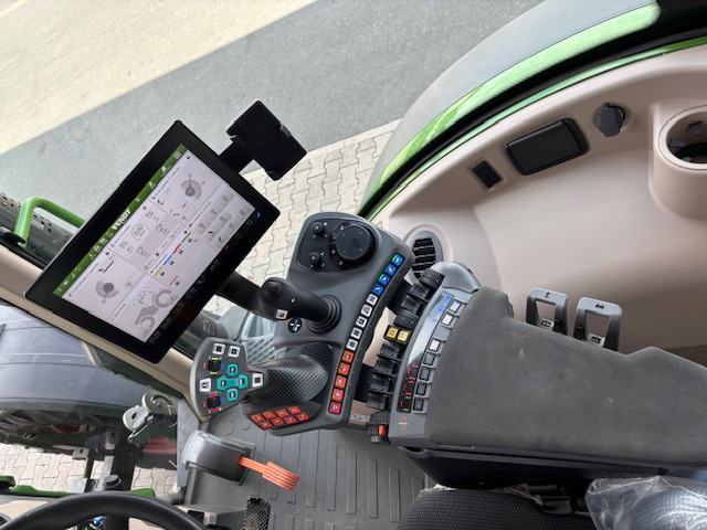 Fendt 516 Vario Gen3 Profi Setting2 - 拖拉机:图3 Fendt 516 Vario Gen3 Profi Setting2 - 拖拉机:图3