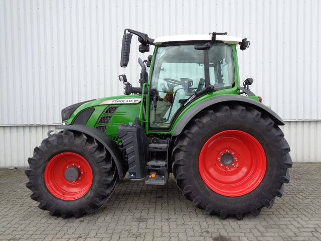 Fendt 516 Vario S4 ProfiPlus - 拖拉机:图1 Fendt 516 Vario S4 ProfiPlus - 拖拉机:图1