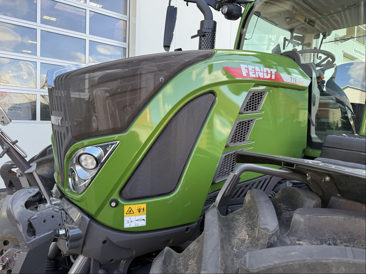 Fendt 718 Vario Gen6 ProfiPlus - 拖拉机:图4 Fendt 718 Vario Gen6 ProfiPlus - 拖拉机:图4