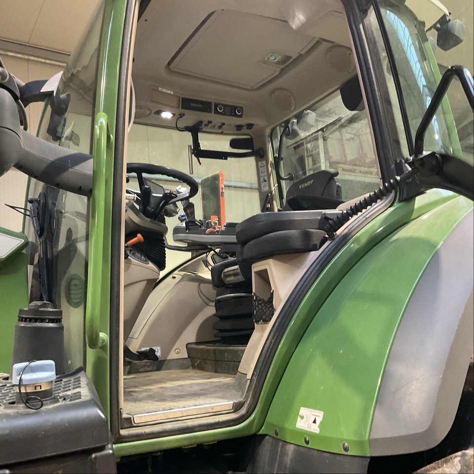Fendt 718 Vario S4 ProfiPlus - 拖拉机:图3 Fendt 718 Vario S4 ProfiPlus - 拖拉机:图3