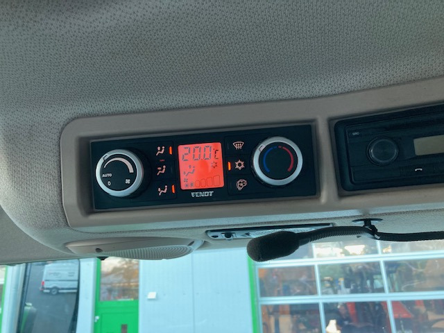 Fendt 720 Vario S4 Profi - 拖拉机:图2 Fendt 720 Vario S4 Profi - 拖拉机:图2