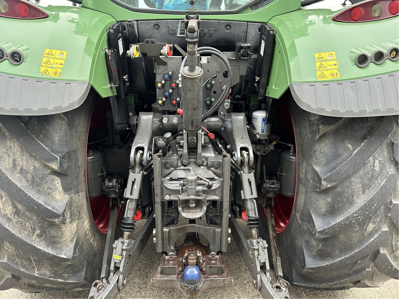 Fendt 724 Vario S4 ProfiPlus - 拖拉机:图5 Fendt 724 Vario S4 ProfiPlus - 拖拉机:图5