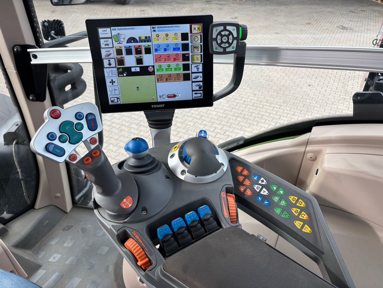 Fendt 826 Vario S4 ProfiPlus - 拖拉机:图3 Fendt 826 Vario S4 ProfiPlus - 拖拉机:图3