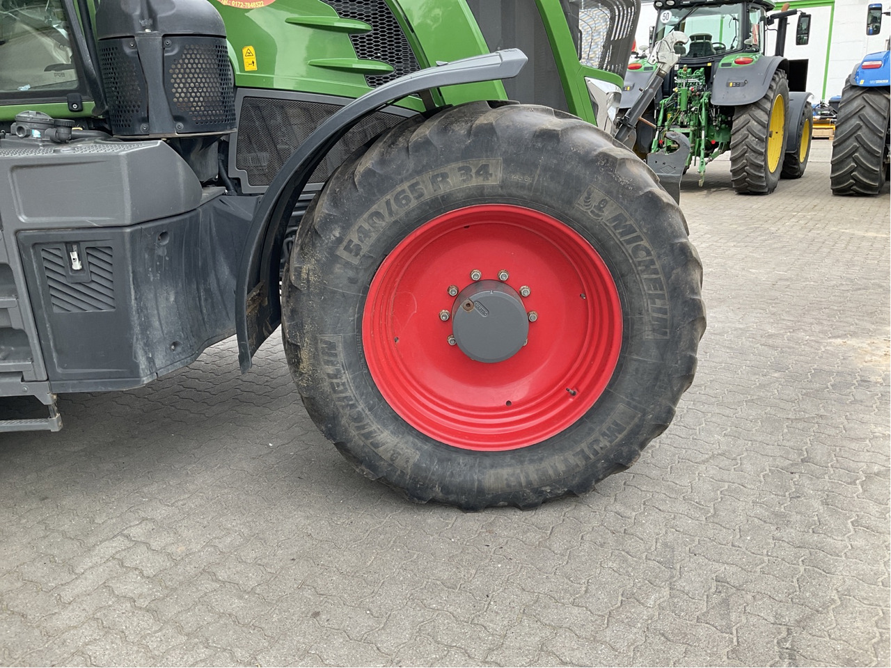 Fendt 826 Vario S4 - 拖拉机:图4 Fendt 826 Vario S4 - 拖拉机:图4